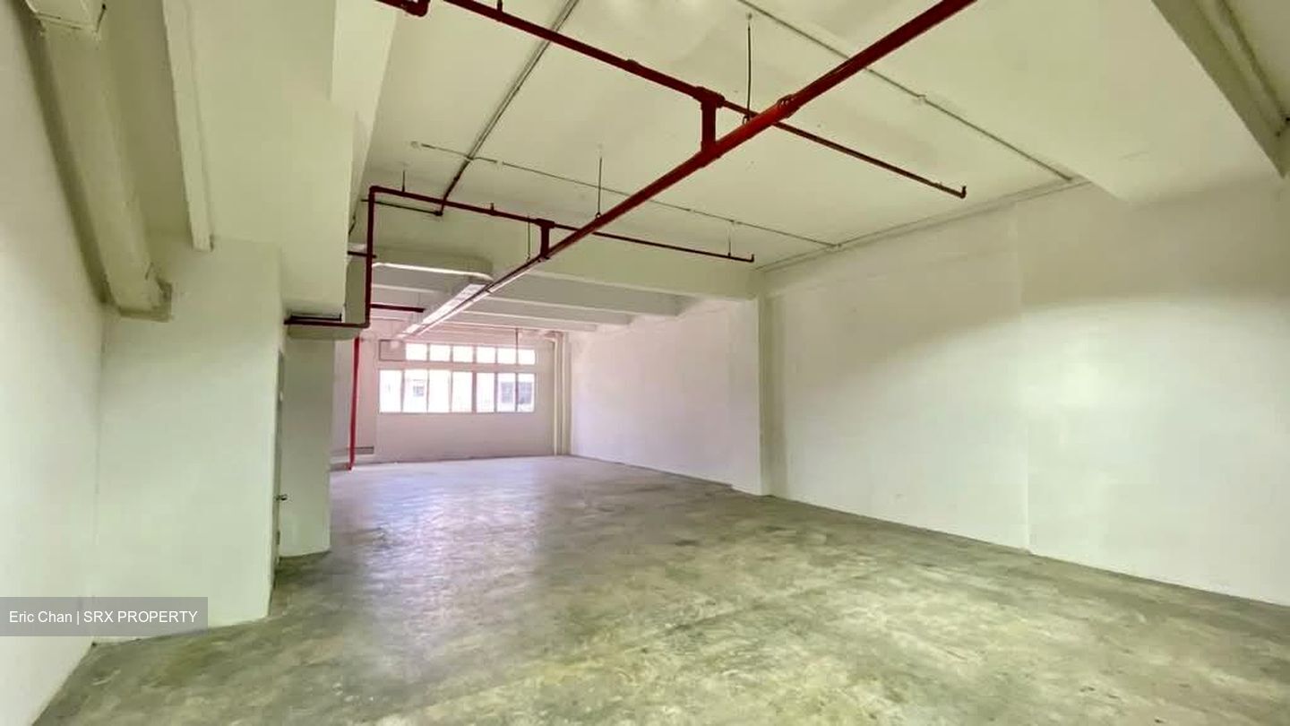 Kb Industrial Building (D14), Factory #568664361